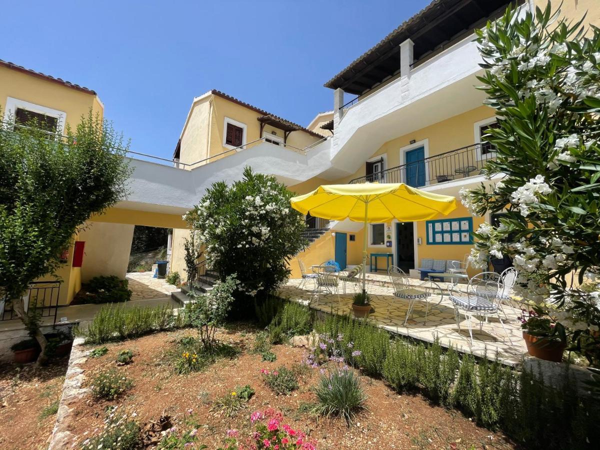 Sunflower Apartments & Studios Кассиопи Экстерьер фото